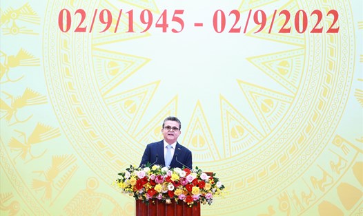 Đại sứ Palestine tại Việt Nam Saadi Salama - Trưởng đoàn Ngoại giao - phát biểu tại lễ kỷ niệm 77 năm Quốc khánh Việt Nam. Ảnh: Hải Nguyễn