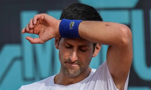 Novak Djokovic không được phép nhập cảnh Canada vì chưa tiêm vaccine phòng COVID-19. Ảnh: AFP