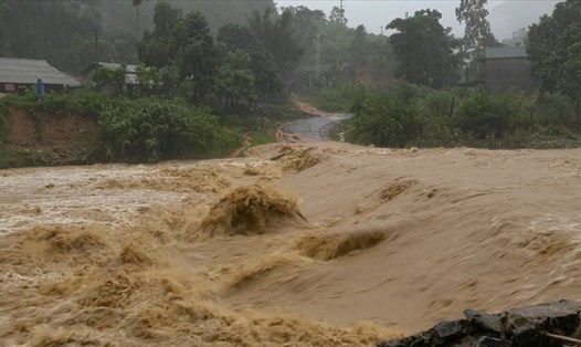 Cảnh báo mưa lớn, nguy cơ sạt lở đất ở nhiều tỉnh Tây Bắc. Ảnh: Minh Nguyễn