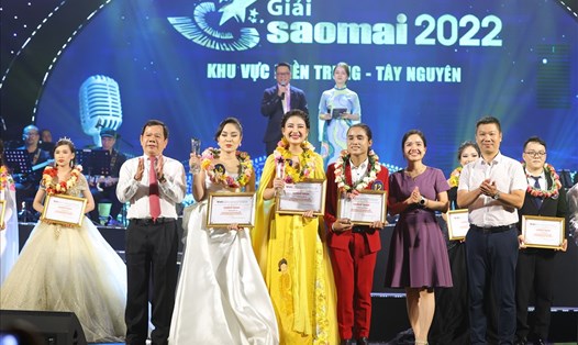3 thí sinh có số điểm cao nhất tại đêm thi cuối cùng Giải Sao Mai 2022 khu vực miền Trung-Tây Nguyên. Ảnh: BTC