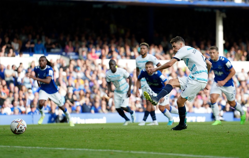 Thấy gì từ trận mở màn Ngoại Hạng Anh của Chelsea trước Everton?