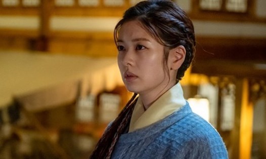 Phim “Hoàn hồn” dần bước vào chặng cuối. Ảnh: Poster tvN.