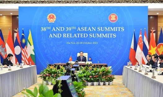 Thủ tướng Phạm Minh Chính và các nhà Lãnh đạo ASEAN tham dự Hội nghị Cấp cao ASEAN lần thứ 38 và 39 và các Hội nghị Cấp cao liên quan, ngày 26-28.10.2021. Ảnh: BNG