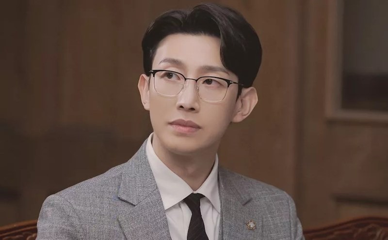 Kang Ki Young phim “Extraordinary Attorney Woo” mắc COVID-19. Ảnh: ENA.