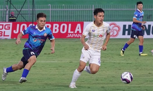 Hà Nội tiếp đón Bình Định trên sân nhà ở vòng 15 V.League 2022. Ảnh: H.A