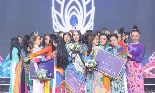 Ban Mai đăng quang Miss Peace Vietnam 2022. Ảnh: BTC.