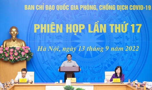 Thủ tướng Phạm Minh Chính phát biểu khai mạc phiên họp lần thứ 17 của Ban Chỉ đạo Quốc gia phòng, chống dịch COVID-19.