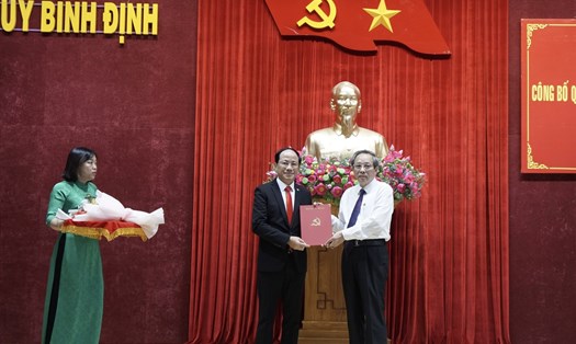 Ông Phạm Anh Tuấn - Thứ trưởng Bộ Thông tin và Truyền thông được giới thiệu làm Chủ tịch UBND tỉnh Bình Định.