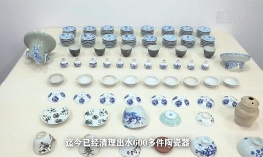 Hơn 600 cổ vật được tìm thấy trong xác tàu cổ Trung Quốc Yangtze River Estuary No.2. Ảnh: Xinhua