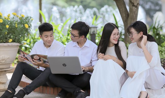 Sinh viên Trường Đại học Khoa học Xã hội và Nhân văn - Đại học Quốc gia Hà Nội. Ảnh: USSH
