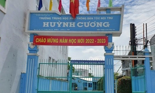 Cổng Trường THPT Dân tộc Nội trú Huỳnh Cương ở TP. Sóc Trăng