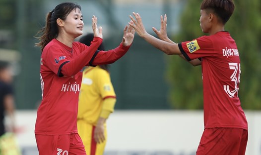 Hà Nội II có trận thắng đầu tiên tại Giải nữ vô địch quốc gia - Cúp Thái Sơn Bắc 2022. Ảnh: VFF