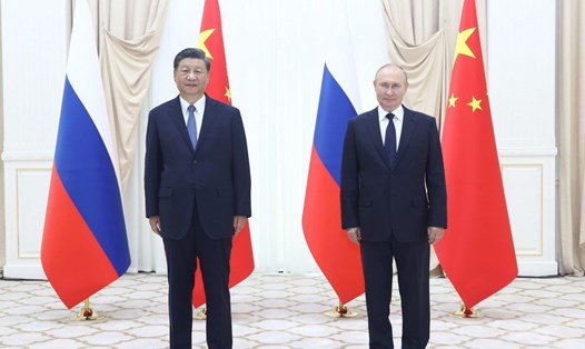Chủ tịch Trung Quốc Tập Cận Bình gặp Tổng thống Nga Vladimir Putin tại hội nghị thượng đỉnh SCO ở Samarkand, Uzbekistan, ngày 15.9.2022. Ảnh: Xinhua
