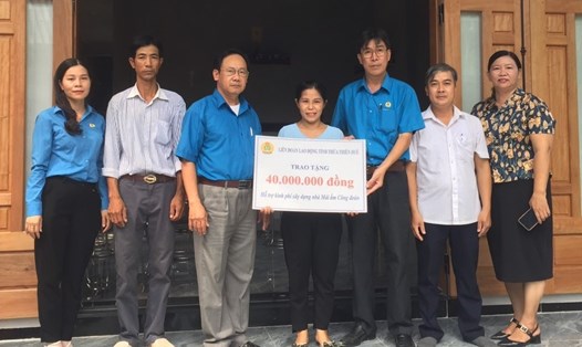 Khánh thành Mái ấm công đoàn cho đoàn viên Trần Thị Thùy Nhung.