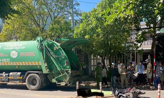 Nữ sinh lớp 12 tử vong tại chỗ sau khi va chạm với xe vận chuyển rác tại Đà Nẵng.