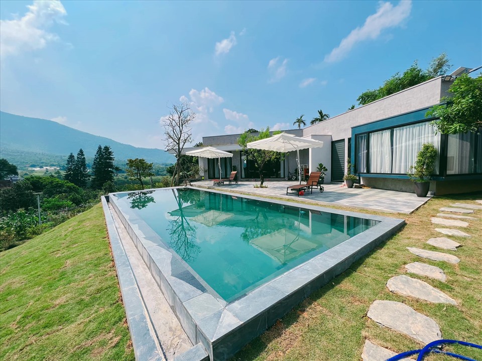 Sở Du lịch Hà Nội tập trung ưu tiên phát triển các cơ sở lưu trú cao cấp và loại hình du lịch lưu trú homestay. Ảnh: Choé