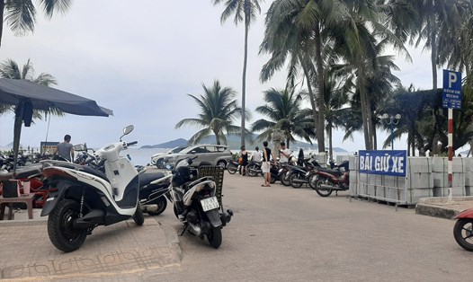 Tỉnh Khánh Hòa yêu cầu dừng ngay đối với các điểm trông giữ xe trái phép vẫn còn hoạt động ở Nha Trang.