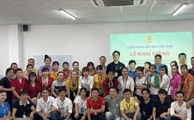 100 người lao động tại Công ty CP Dệt May - Đầu tư - Thương mại Thành Công đã được tham gia đào tạo nâng cao kỹ năng nghề nghiệp vào đầu tháng 8.2022. Ảnh: CĐN