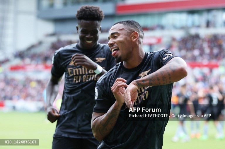 Thắng đậm Brentford, Arsenal lấy lại ngôi đầu Premier League