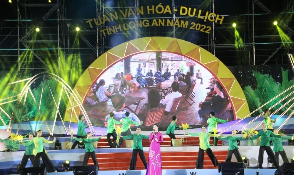 Khai mạc Tuần Văn hóa - Du lịch Long An năm 2022. Ảnh: L.A