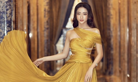 Hoa hậu Lương Thùy Linh tiết lộ từng bị mẹ đuổi khỏi nhà vì không thuộc bài. Ảnh: NVCC