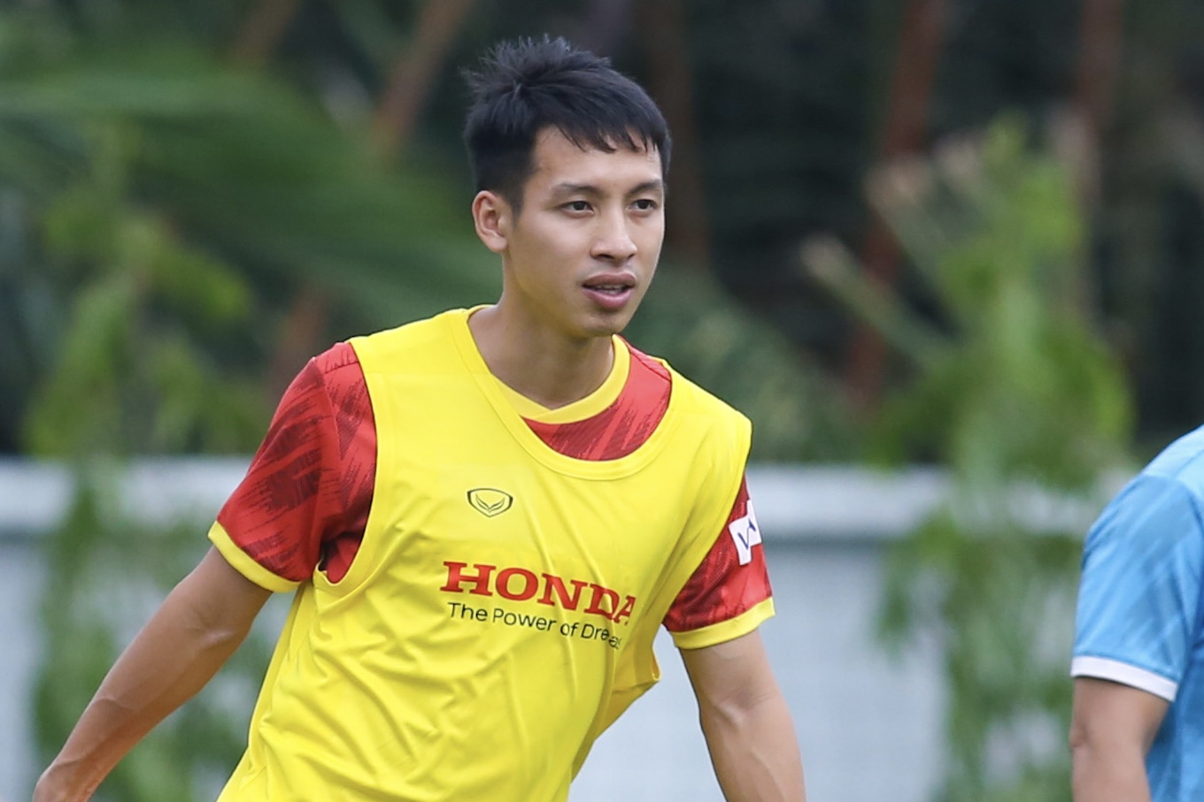 Tiền vệ Hùng Dũng: Các cầu thủ trẻ lên tuyển Việt Nam đều xứng đáng