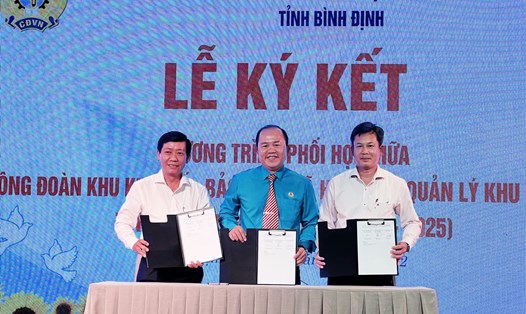 Công đoàn Khu Kinh tế Bình Định ký quy chế phối hợp với Ban Quản lý Khu Kinh tế và Bảo hiểm Xã hội Bình Định.