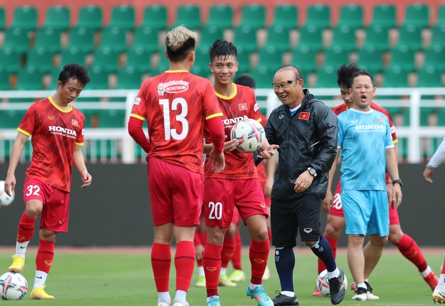 Nhận định tuyển Việt Nam vs Singapore: Những nét mới từ thầy Park