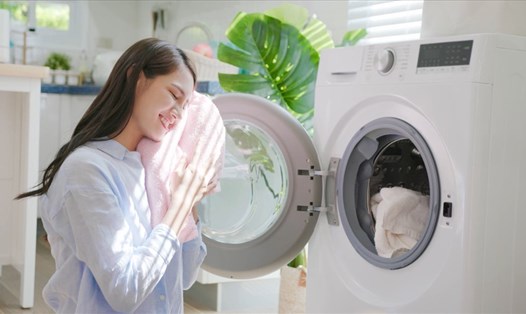 Máy sấy quần áo là thiết bị hữu dụng và không thể thiếu khi tiết trời ẩm nồm. Ảnh: Xinhua
