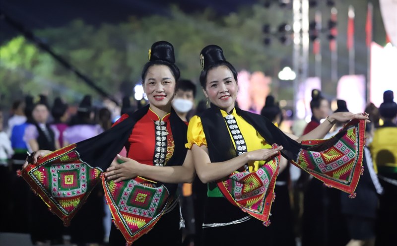 Lễ Mừng cơm mới của dân tộc Xinh Mun được công nhận là di sản quốc gia