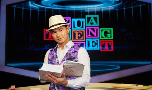 NSƯT Xuân Bắc sẽ tiếp tục đảm nhận vai trò MC chương trình "Vua tiếng Việt" mùa 2. Ảnh: NVCC