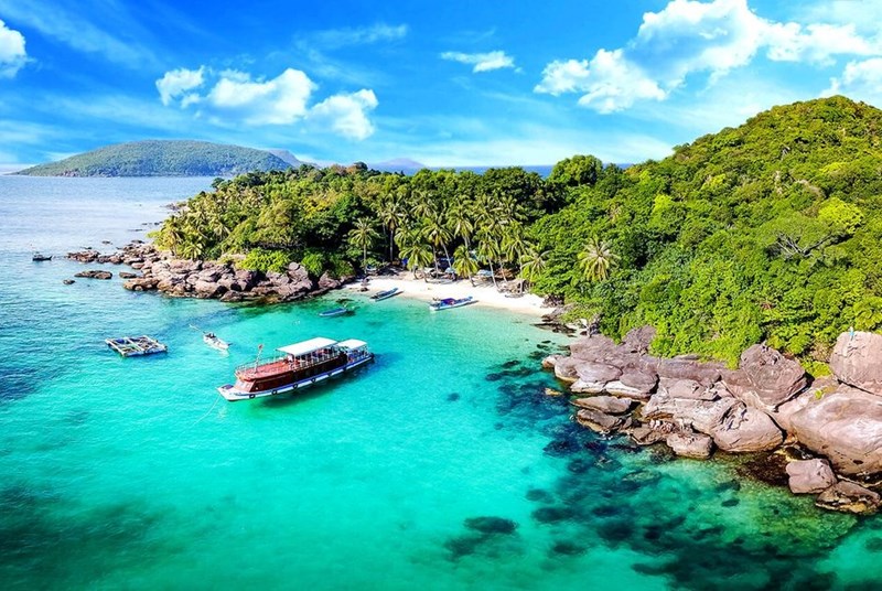 10 địa điểm không nên bỏ lỡ khi du lịch Côn Đảo