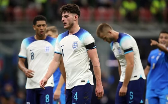 Những gì đang chờ đợi tuyển Anh sau khi bị rớt hạng ở Nations League?