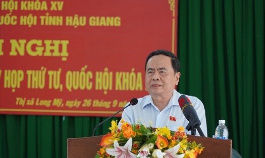 Phó Chủ tịch Thường trực Quốc hội Trần Thanh Mẫn phát biểu tại buổi tiếp xúc cử tri thị xã Long Mỹ, Hậu Giang