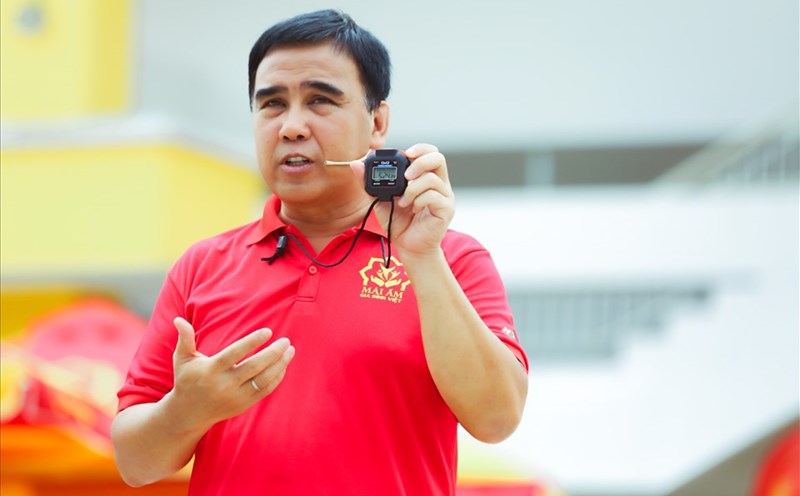 Quốc Thuận bất ngờ trước khả năng chơi đoán từ của Kyo York