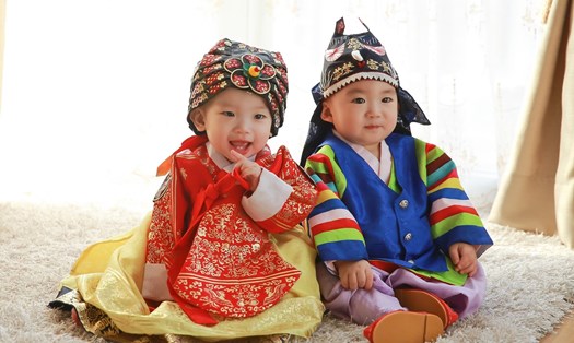 Độ tuổi trung bình lần đầu sinh con của phụ nữ Hàn Quốc chạm mốc kỷ lục. Ảnh: naver