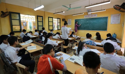 Một giờ lên lớp của giáo viên bậc THCS tại Hà Nội. Ảnh: Hải Nguyễn