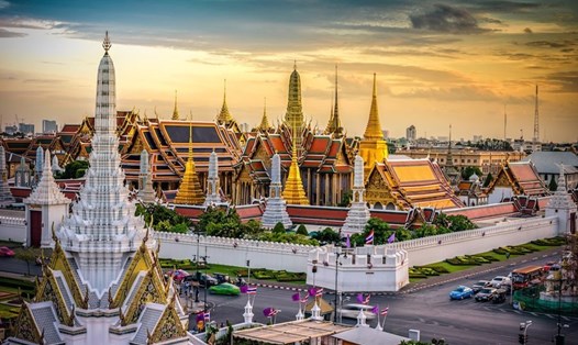 Du lịch Thái Lan được nhiều du khách lựa chọn vì giá thành rẻ. Ảnh: LDO.