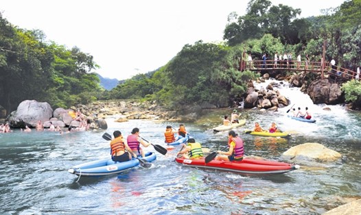 Phong Nha - Kẻ Bàng là điểm đến hấp dẫn du khách mỗi khi đến Quảng Bình. Ảnh: Lê Phi Long