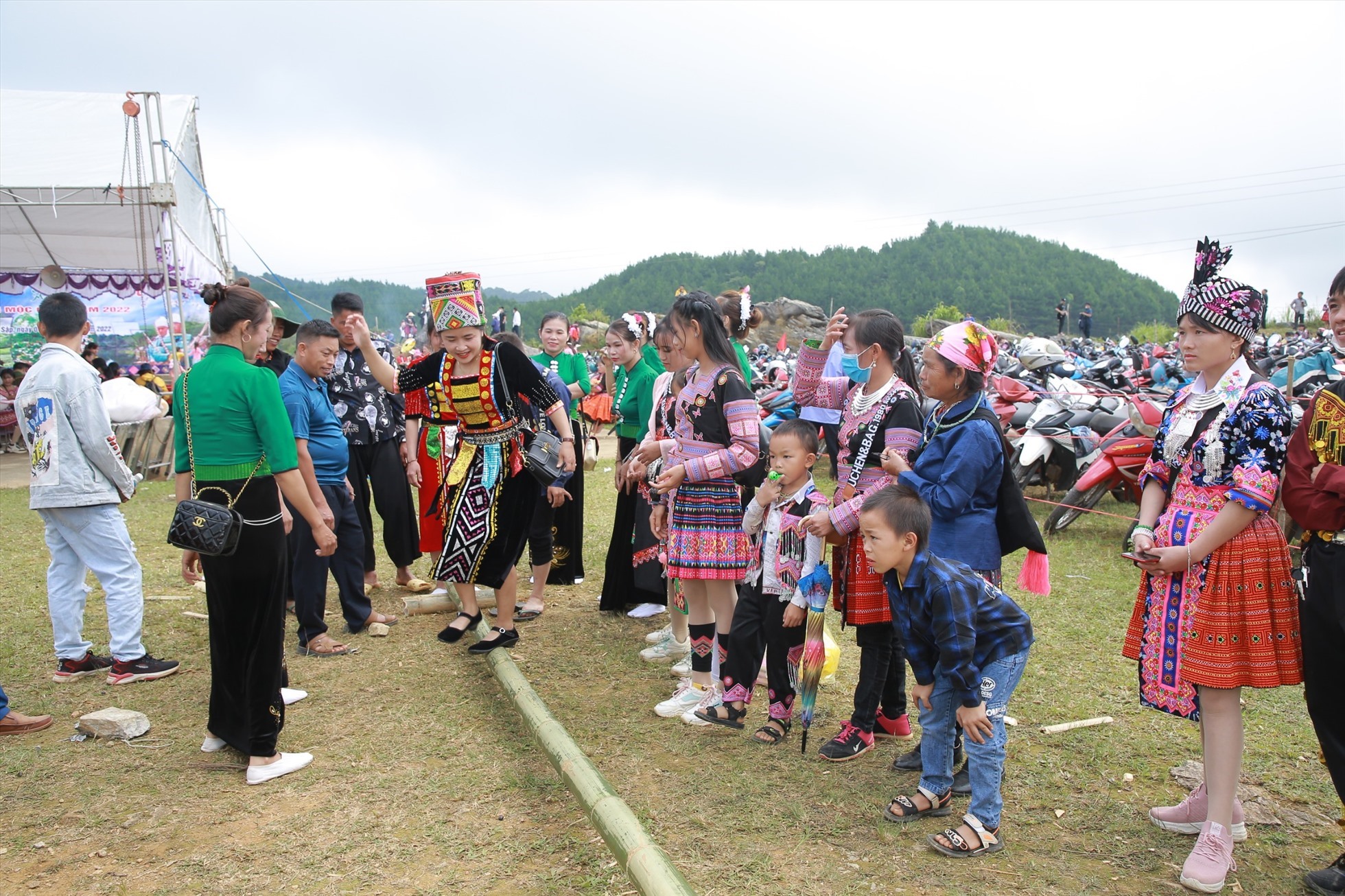 Tết Độc lập hàng năm có ý nghĩa quan trọng trong đời sống tinh thần của người dân vùng cao Sơn La. Ảnh: Đức Thành
