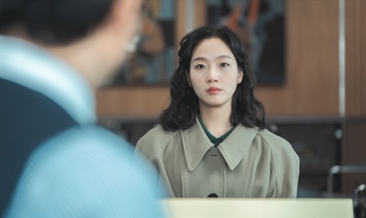 Kim Go Eun trong phim. Ảnh: Poster tvN.