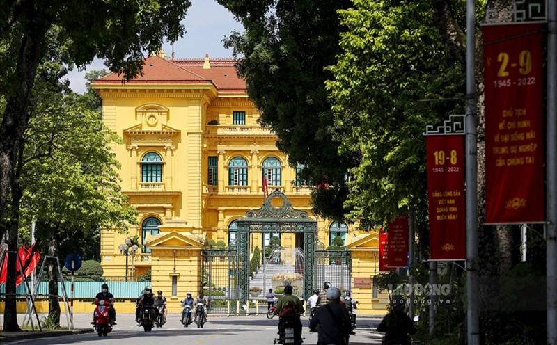 TP. Hà Nội đảm bảo công tác an ninh, an toàn cho du khách trong kỳ nghỉ lễ 2.9. Ảnh: LĐ