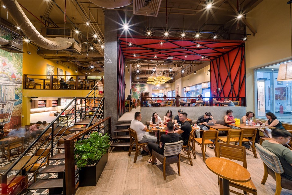 Đại gia ngành F&B méo mặt vì chi phí mặt bằng