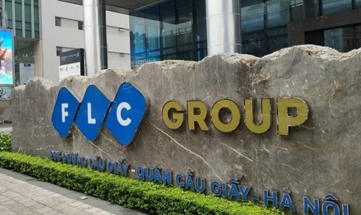 Cổ phiếu FLC của Công ty cổ phần Tập đoàn FLC bị huỷ niêm yết trên sàn chứng khoán.