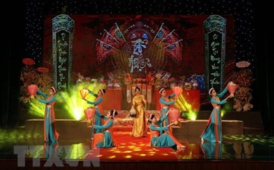 Bạc Liêu tổ chức kỷ niệm 103 năm Ngày ra đời bản "Dạ cổ hoài lang" tối 6.9. Ảnh: TTXVN