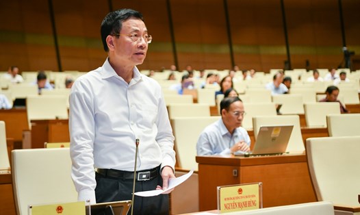 Bộ trưởng Bộ Thông tin và Truyền thông Nguyễn Mạnh Hùng. Ảnh: Phạm Thắng