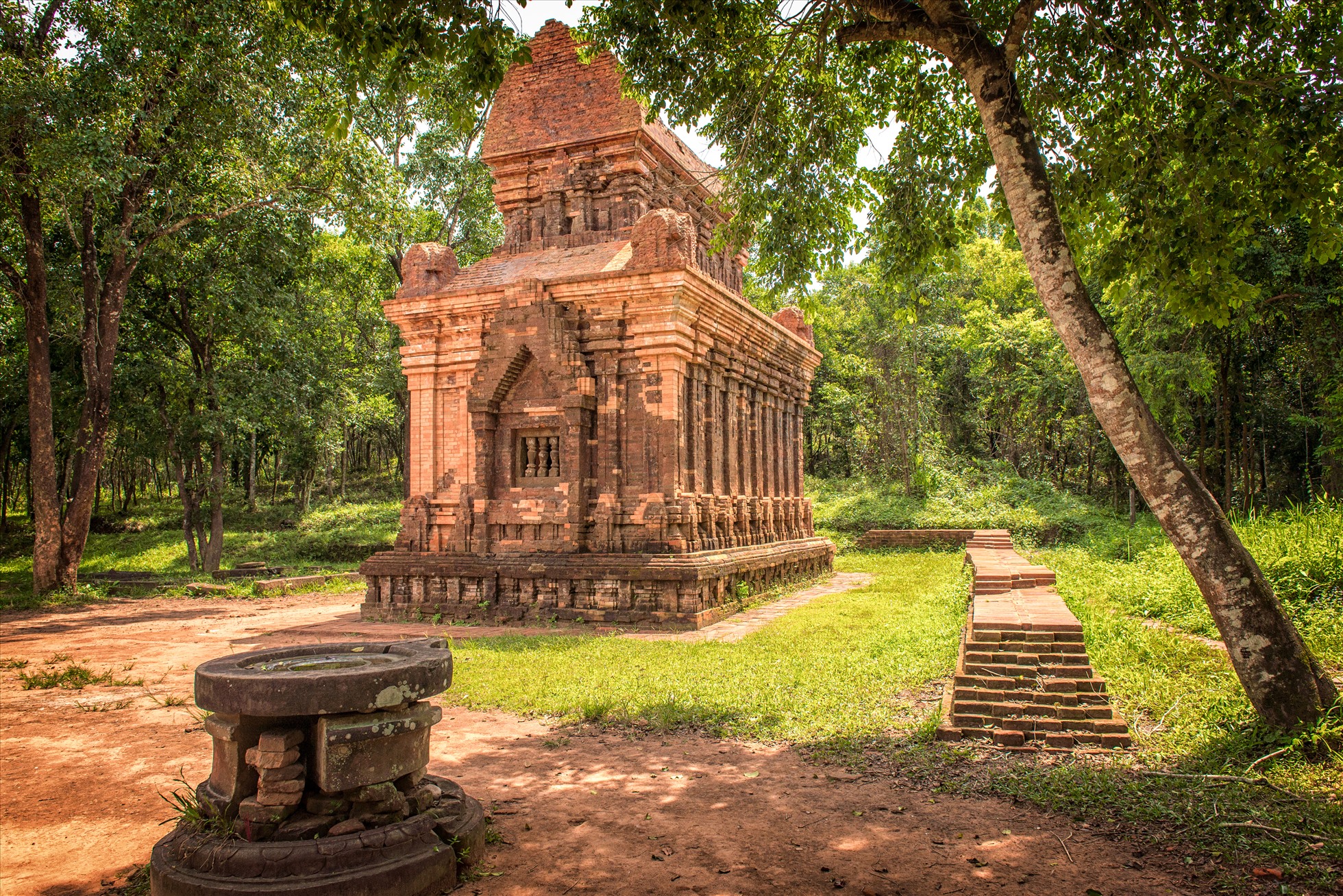 Thánh địa Mỹ Sơn - Di sản văn hóa Thế giới. Ảnh: Flick Frans Sellies.