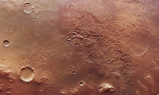 Hình ảnh lưu vực Holden do tàu thăm dò Mars Express chụp vào tháng 4.2022. Ảnh: ESA