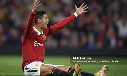 Ronaldo thi đấu mờ nhạt trước Real Sociedad.  Ảnh: AFP