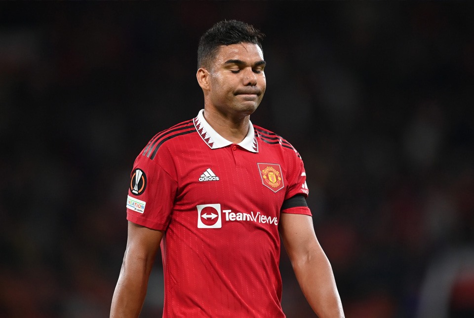 Trận đầu đá chính cho M.U, Casemiro chơi như thế nào?